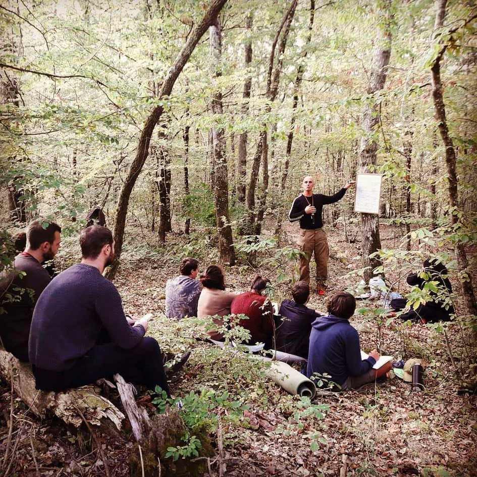 Stage de survie dans la nature